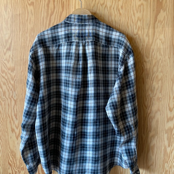 Vintage EDDIE Bauer Linen Buttondown - Picture 4 of 6
